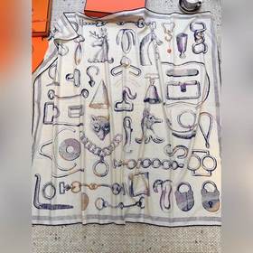 Hermès： поэтическая ретроспектива конн