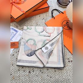 Hermès： поэтическая ретроспектива исто