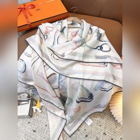 Hermès： поэтическая ретроспектива исто