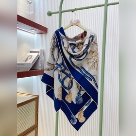[Двусторонняя шерстяная ткань одного ц