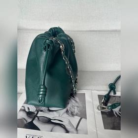 Новое  В наличии, готово к немедленн