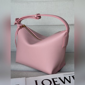 LOEWE  Новая кожаная сумка для обед