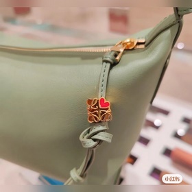 LOEWE Новая кожаная сумка CUBI Сумка
