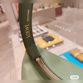 LOEWE Новая кожаная сумка CUBI Сумка