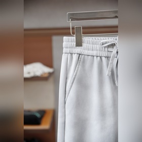 Loewe — 2026 Осень Мужские брюки в с