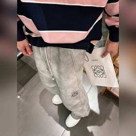 Loewe 2026 Осень/Зима Новые брюки в с