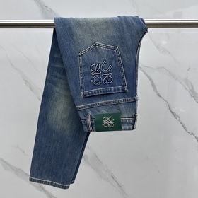 LOEWE*Loewe High-End Customisation, 20