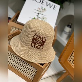 LOEWE Весна/Лето Новинка Соломенная шл