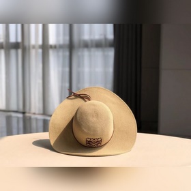 Аутентичная соломенная шляпа LOEWE Pau
