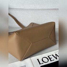 LOEWE X SUNA FUJITA Глянцевая телячь
