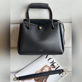 Размеры： 28,5 × 11 × 23 см  Средняя 