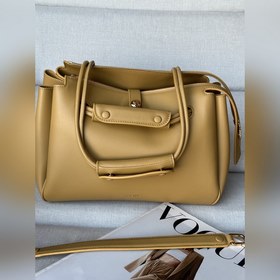 Размеры： 28,5 × 11 × 23 см  Теплый п