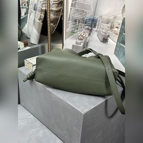 Размеры сумки： 30-24,5-10,5  Сумка