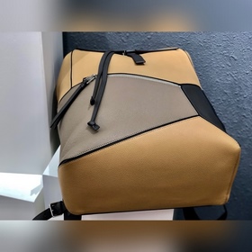 LOEWE Puzzle Backpack Пополнение запас
