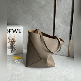новый  Серия Puzzle Fold завоевала р