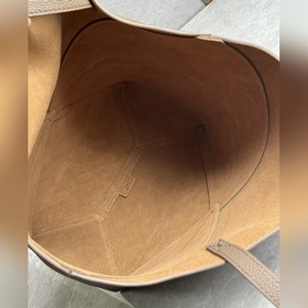 новый  Серия Puzzle Fold завоевала р