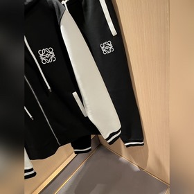 Комплект унисекс капюшоном Loewe 2026 