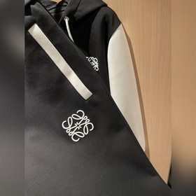 Комплект унисекс капюшоном Loewe 2026 