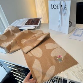 Новинка! Loewe · Редкая и нежная цвето