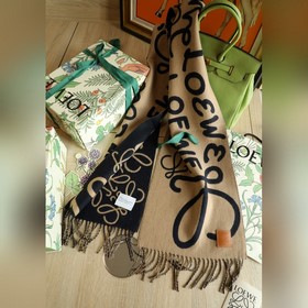 Шарф Loewe Graffiti    Сравнивая м