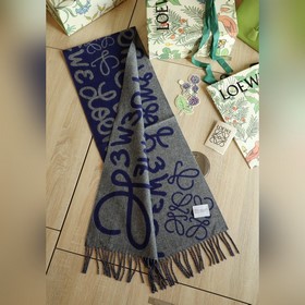 Шарф Loewe Graffiti    Сравнивая м