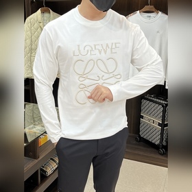 Эксклюзивная весенняя коллекция LOEWE 