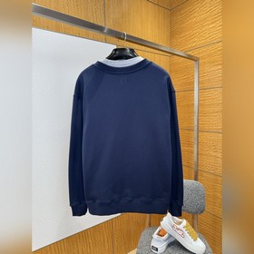 Двухкомпонентный свитшот с круглым выр