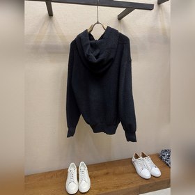 Loewe, вязаный худи с вышитым логотипо