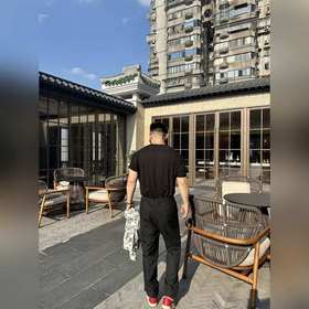 LOUIS VUITTON Длинные брюкиз жаккарда