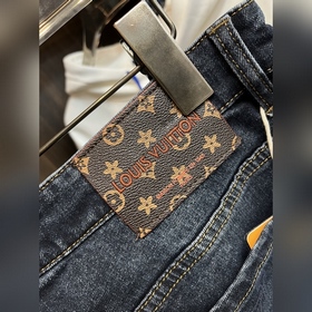 LV Louis Vuitton Эксклюзивная новинка：