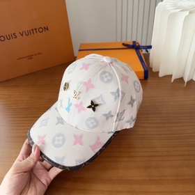 Аутентичная вышитая бейсболка Louis Vu