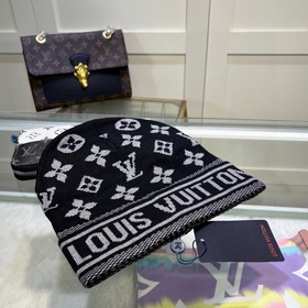 Louis Vuitton Вязаная шапка из кашемир