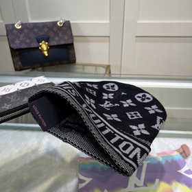 Louis Vuitton Вязаная шапка из кашемир