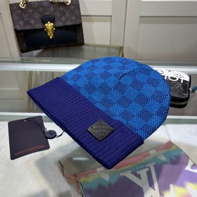 Louis Vuitton Вязаная шапка из кашемир