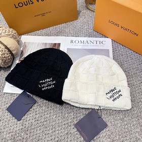 Товары Louis Vuitton, вязаная шерстяна
