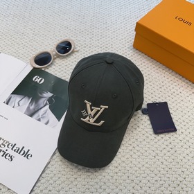 Бейсболка Louis Vuitton Новая бейсболк