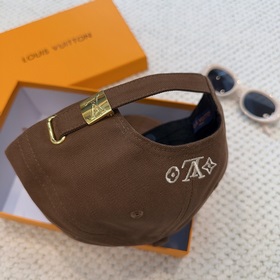 Бейсболка Louis Vuitton Новая бейсболк