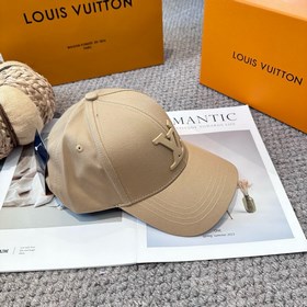 Бейсболка Louis Vuitton Новая бейсболк