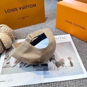 Бейсболка Louis Vuitton Новая бейсболк