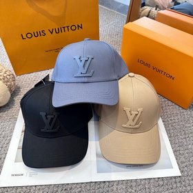 Бейсболка Louis Vuitton Новая бейсболк