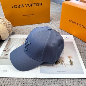 Бейсболка Louis Vuitton Новая бейсболк