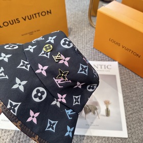 Louis Vuitton 2026 Новая женская дышащ
