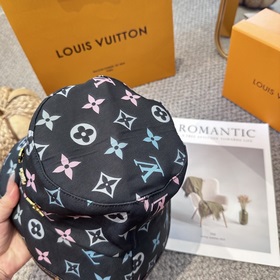 Louis Vuitton 2026 Новая женская дышащ