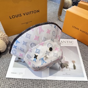 Louis Vuitton 2026 Новая женская дышащ