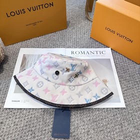 Louis Vuitton 2026 Новая женская дышащ