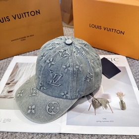 Бейсболка Louis Vuitton Новая бейсболк