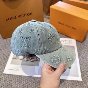 Бейсболка Louis Vuitton Новая бейсболк