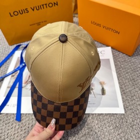 Бейсболка Louis Vuitton Новая бейсболк