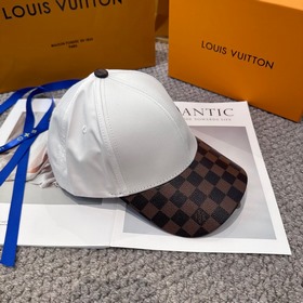 Бейсболка Louis Vuitton Новая бейсболк