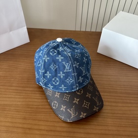 Бейсболка Louis Vuitton Легкая и дышащ